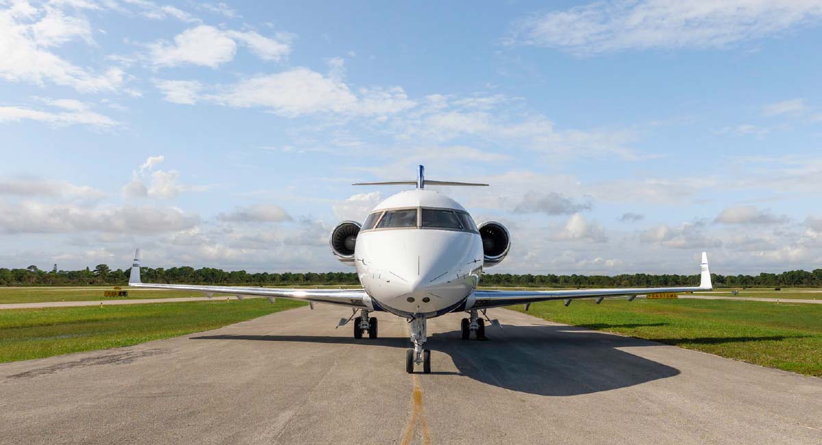 2001 challenger 604 for sale nose